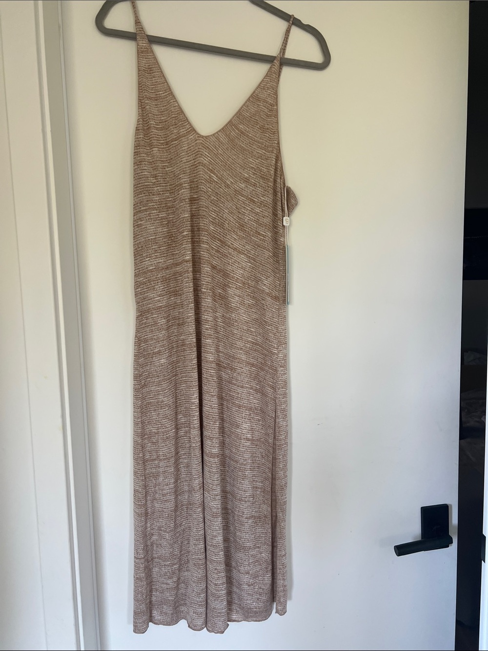 Beach Bunny Beige Knit V-Neck Maxi Dress size medium